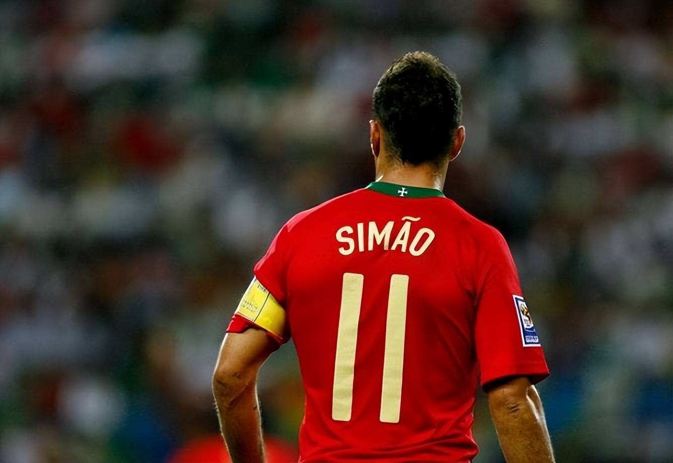 先后签下多 先后签下多